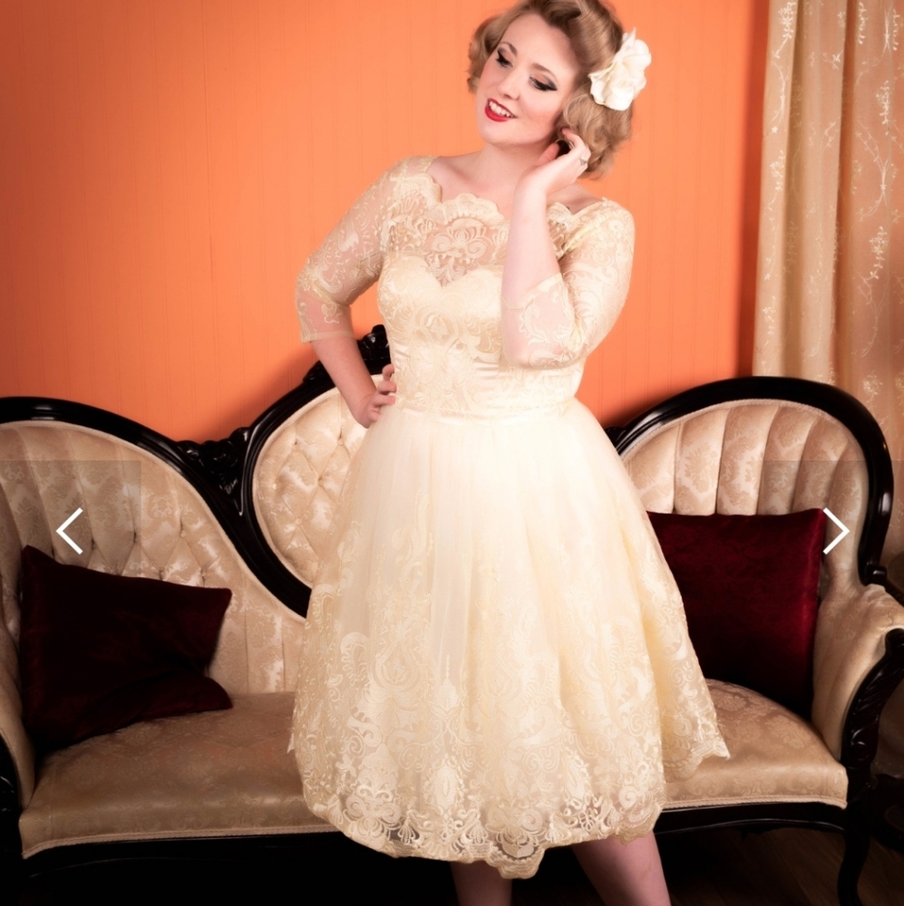 Modcloth Wedding Dress